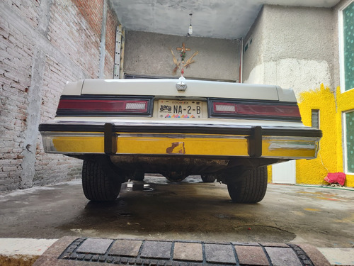 Dodge Dart 82 Clasico