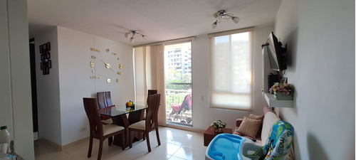 Vendo Apartamento Parque Heredia. 