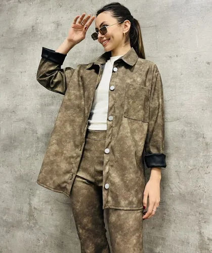 Sobrecamisa ecocuero hotsell