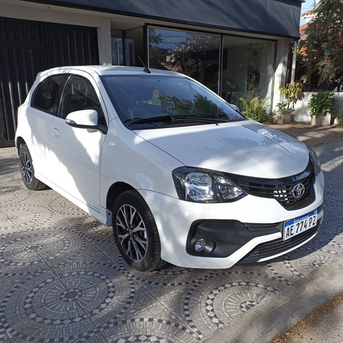 Imagen 2 de 7 de Toyota Etios 2021 1.5 Xls At
