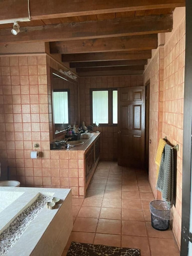 Casa En Venta En Carretera A Huimilpan, Queretaro.