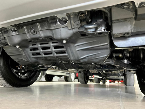 Imagen 6 de 11 de Toyota Hilux 2020 2.8 Cd Srx 177cv 4x4 At