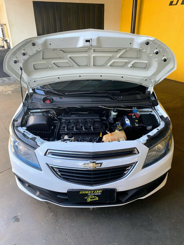 Chevrolet Onix HATCH LTZ 1.4 8V FlexPower 5p Mec.