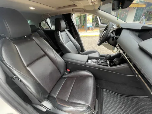 Mazda 3 gran touring lx