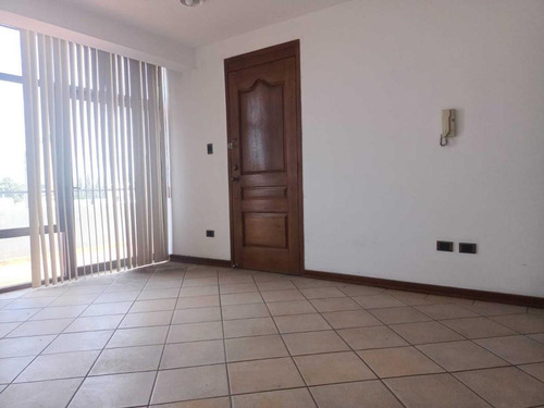 Edificio En Venta En Las Coloradas