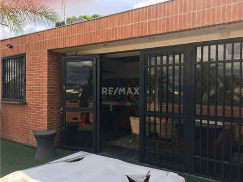 Alquiler Casa Comercial Altamira 450m2 5b/4ptos. Ideal Para Embajadas, Corporaciones, Etc