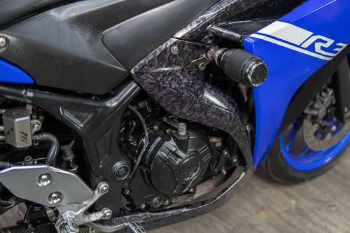 Yamaha R3 320 2015
