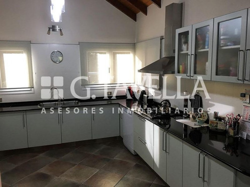 Imagen 15 de 17 de Venta De Chalet 4 Amb. Pileta En Barrio Privado Casco Leloir