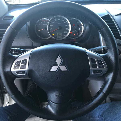 Imagem 9 de 10 de Mitsubishi L200 Triton 3.2 D 2013
