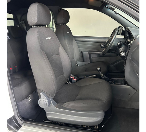 Fiat Strada 1.4 MPI FREEDOM CD 8V FLEX 3P MANUAL