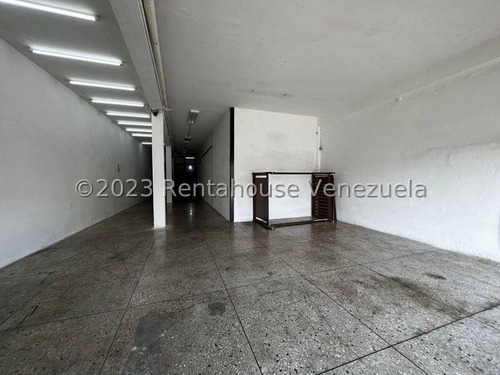Beliz Vende Local Comercial Ubicado En Avenida Principal Brindandote Un Espacio De 119mts, Los Cuales Puedes Ambientar Y Acondicionar De Acuerdo A Tu Actividad Empresarial. 25-5390