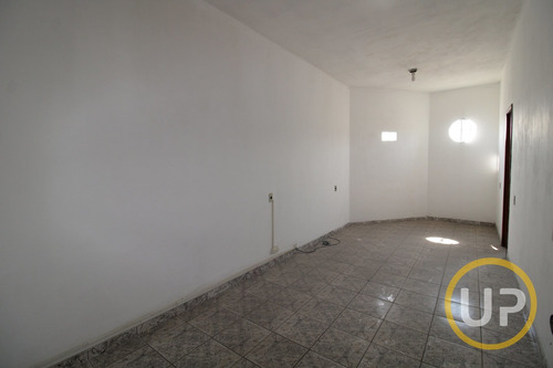 Imagem 1 de 5 de Sala Em Dom Pedro I - São José Da Lapa - 12720