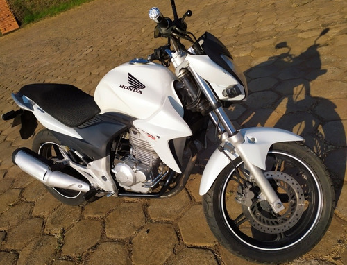 Imagem 1 de 4 de Honda Cb 300r