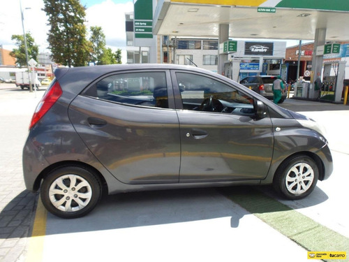 Imagen 9 de 24 de Hyundai Eon 0.8 Premium