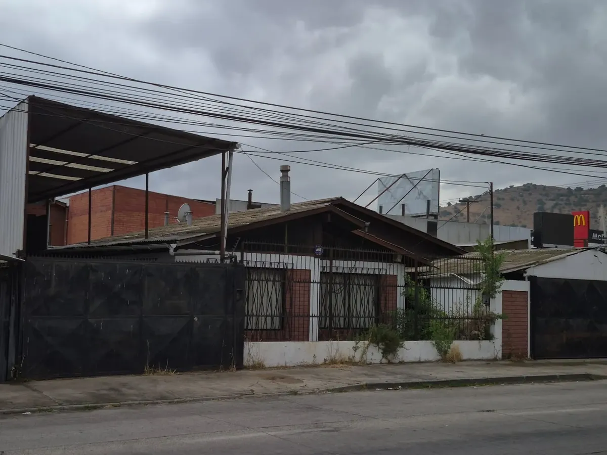 Imagen 1 de 16 de Amplia Propiedad Con Galpón, Excelente Conectividad.