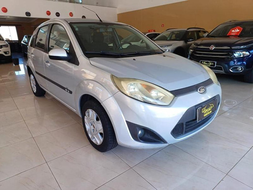 Ford Fiesta 1.0 Rocam Se 8v Flex 4p Manual