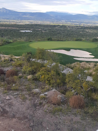 Terreno En Zibatá, Qro. Frente A Campo De Golf