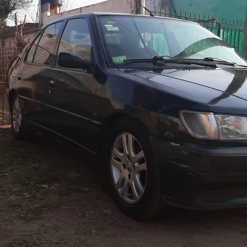 Imagen 4 de 15 de Peugeot 306 1.8 Sr 1997