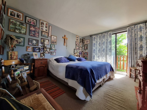 Vendo Casa Estoril 3d/2b+p.servicio Ubicación Full Conectada