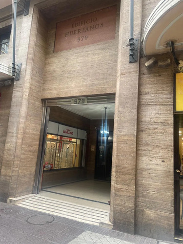 Cercano A Comercio, Notarias, Estudios De Abogados, Servicio