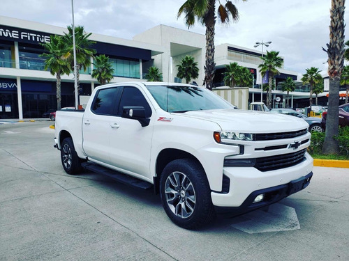 Imagen 13 de 15 de Chevrolet Cheyenne 2020 5.4 2500 Doble Cab Lt Z71 4x4 At