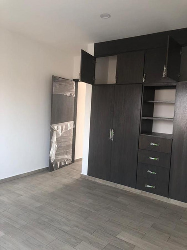Imagen 14 de 20 de Lomas De La Rioja, Casa En Venta Con Recámara Eh Planta Baja Y Roof Garden Con Espectacular Vista