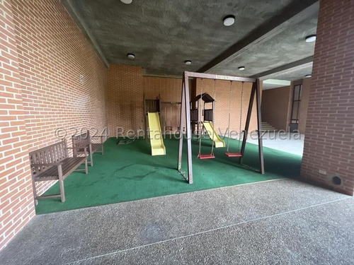 Carla Gonzalez Apartamento En Venta En La Alameda Mls #24-15281 Gt