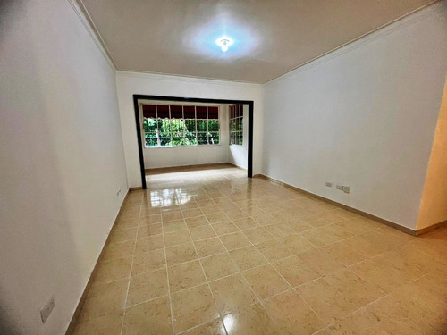 Apartamento En Venta 3 Habitaciones En Ciudad Real