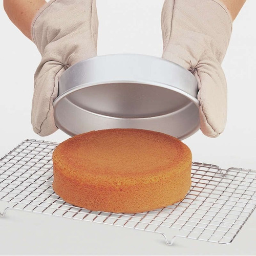 Imagen 2 de 9 de Desmoldante Liquido Para Tortas Kosher Wilton Titanweb