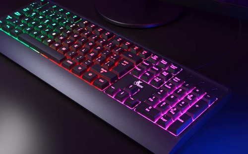 Imagen 5 de 10 de Xtech Teclado Gamer Usb Cableado Con Ñ Retroiluminado