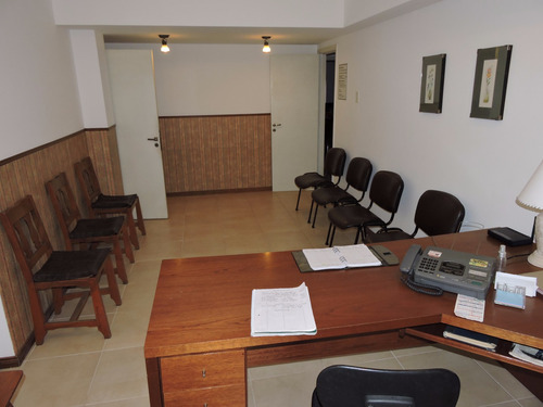 Oficina Semipiso De 90m2 + 2 Cocheras