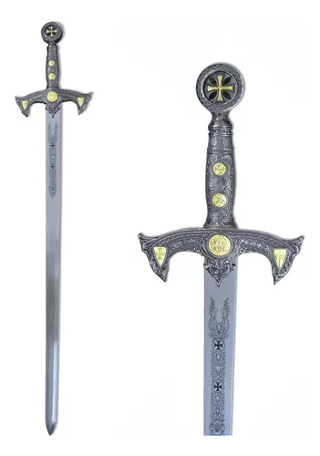 Cavaleiro Templário com espada