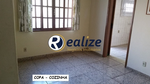 Imagem 20 de 23 de Ponto Comercial Conta Com Duas Casas No Fundo Do Terreno Composto Por 4 Quartos Cada Uma À Venda No Aeroporto, Guarapari-es - Realize Negócios Imobili - Pt00018 - 70473503