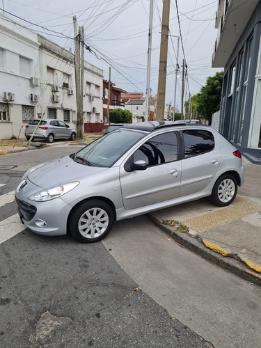Peugeot 207 1.4 Sedan Hdi Xt