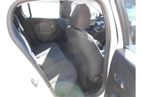 Peugeot 208 1.6 Active Tiptronic
