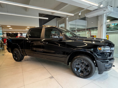 RAM 1500 3.6 Big Horn Black Edition Crew Cab 4X4