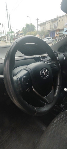 Imagen 15 de 15 de Toyota Etios 2016 1.5 Xls