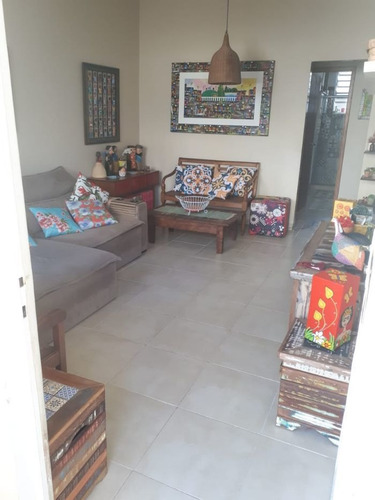 Casa De Vila À Venda Na Rua Senador Soares, Vila Isabel, Rio De Janeiro - Rj - Liv-12268