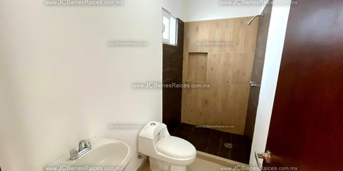 Casas En Venta Con Alberca Y Acceso Controlado A Minutos De Plaza El Dorado $1,750,000