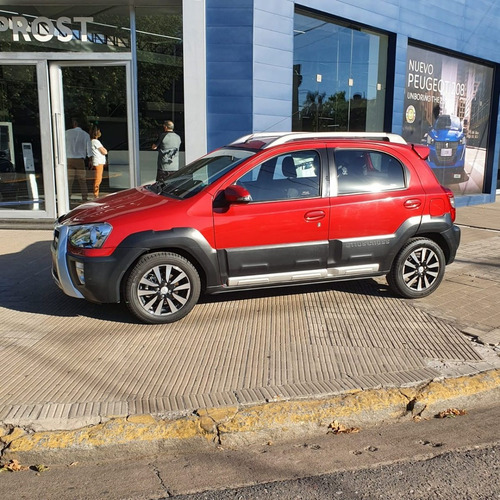 Toyota Etios Cross 1.5 Manual 2015 Baudena