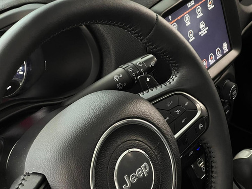 Jeep Renegade 1.8 16v Flex Limited 4p Aut