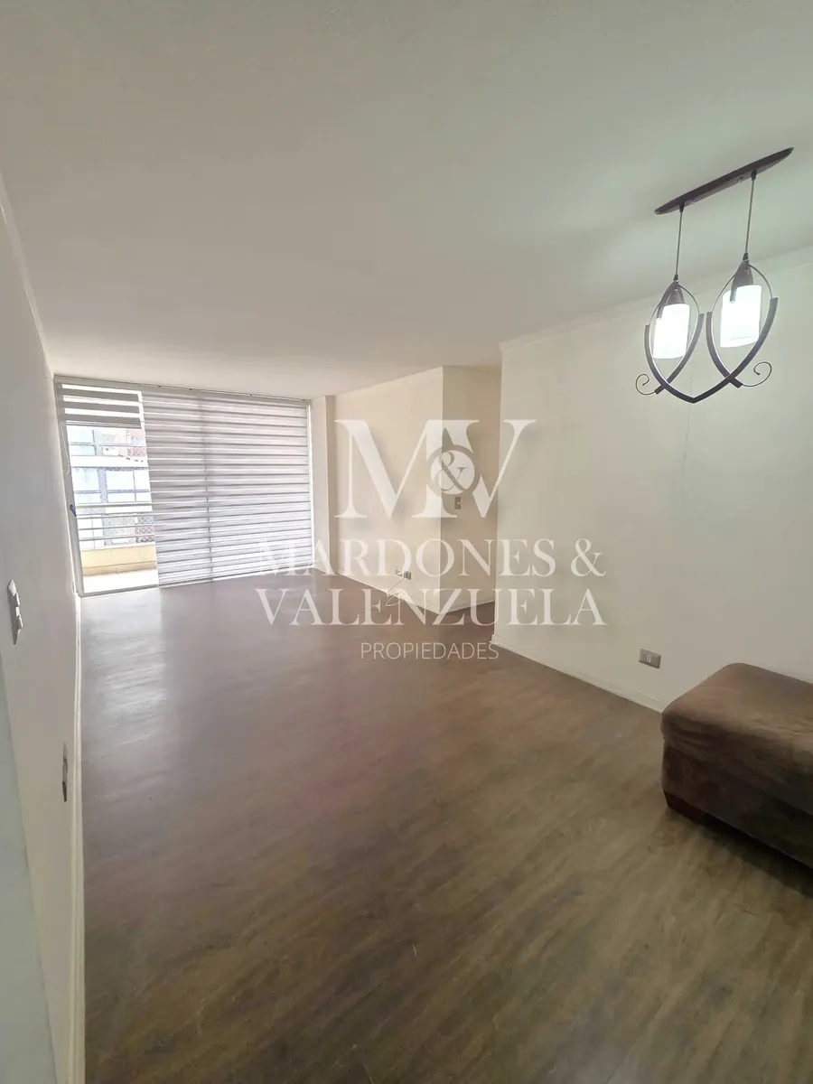 Imagen 1 de 19 de Amplio Departamento En Venta En La Florida (173549)