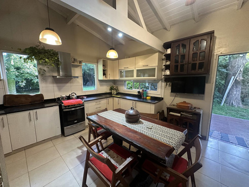 Casa Estilo Campo - Se Aceptan Propiedades Como Parte De Pago