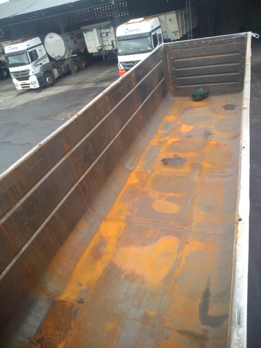 01 Carreta Basculante Vanderleia - Randon - 2014/2015