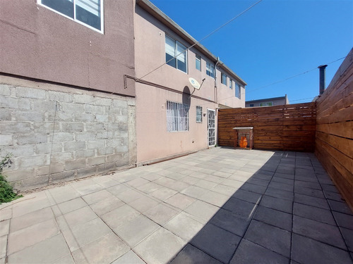 Departamento Dúplex En Arriendo, De 2 Dorm. En La Serena