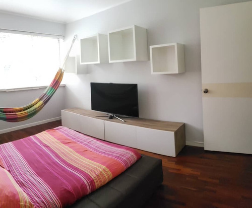 Imagen 16 de 30 de Alquilo Lujoso Apto 275 Mts (3.000 Sq/ft), 4 Hab, 5 Baños, Piscina, Seguridad 24 Hrs, Cámaras De Seguridad, 3 Puestos.