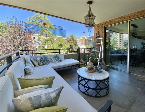 Departamento En Venta De 3 Dorm. En Vitacura