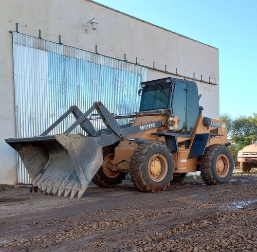 Imagen 8 de 13 de Pala Cargadora Case W20e Impecable Balde 2mts