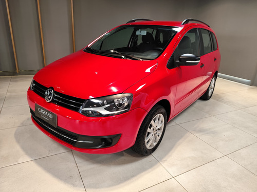 Volkswagen Suran 1.6 Trendline 11b