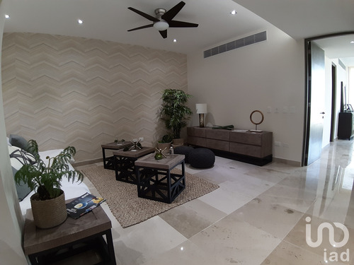 Venta Departamento 3 Ambientes Zona Hotelera